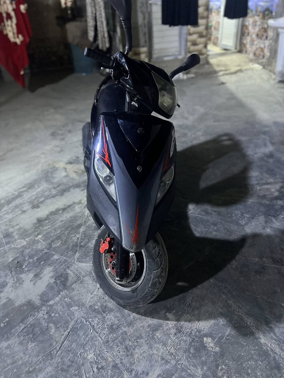 ماكس GTR كامله سلف هندر دراجه نضيفه السعر 650 وبيها مجال تواصل واتساب *********** مكاني بغداد ..
