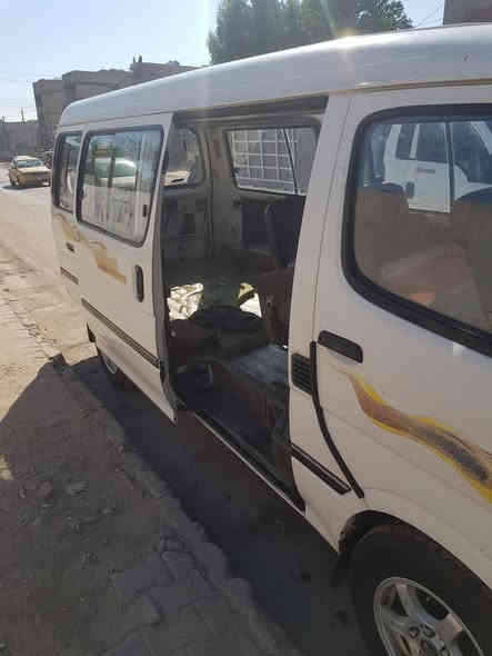 فتون ٢٠١٥ حرة رقم بغداد مصفره هيئة غرامه مرور ٢٨٠ الف بدون راعي راعيهة كرايبي بس امسافر ابيع بدون تحويل اضمن سرقه وعشائر مكاتبه ضمان حق فقط سياره مامتعوبه شغلي بيهة موعبريه 
كير ومحرك مامفتوحات بلاديات بيها بداية تبخير والاكسل مال نيسان نيفارة
كشنات موجوده وممتعوبات وكل كهربائيات شغاله تبريد وتدفئه شغال
السيارة كلها بعدها على وضع الشركة مثل ماطلعت ب٢٠١٥ نفسها
السعر ٤٠ وبيها مجال
مكانها بغداد سبع قصور 
 لاتدزلي خاص اني بس وسيط مكلف بالنشر
*********** هذا رقم صاحبها
