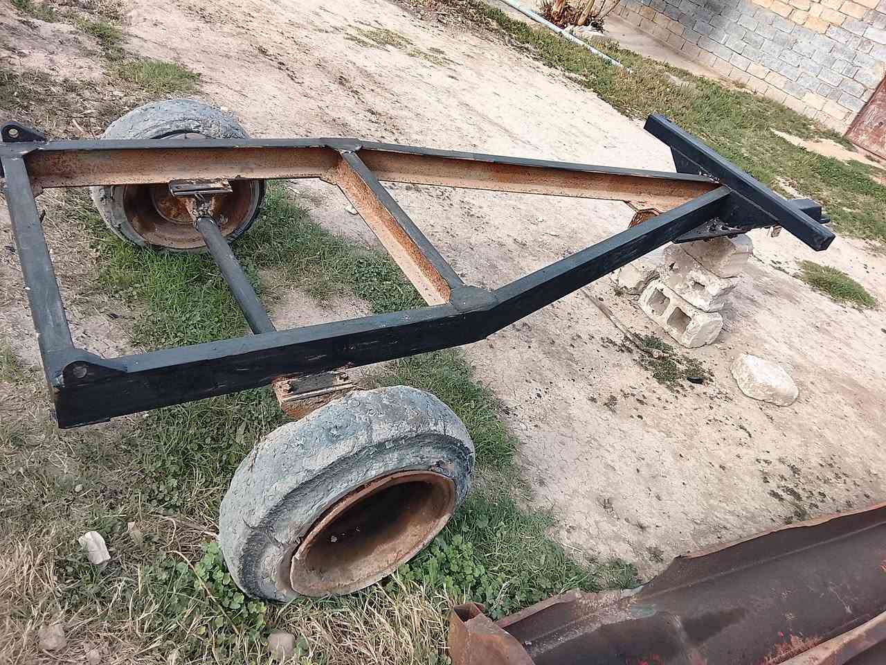 سلام عليكم عربانه اسكندريه شاصي مكفول سعر 450 وبيها مجال هاذا رقم هاتف وشراي يدلل. ***********
