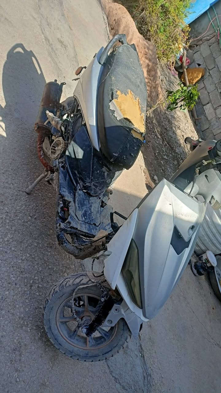 السلام عليكم دراجة ماكس صيني موديل 19 شغالة بس بيعها كوم حديد السعر 120 وبيها مجال


**إذا كنت صاحب هذا الإعلان وتريد حذفه لأي سبب، رجاءا أرسل رسالة إلى الدعم الفني**