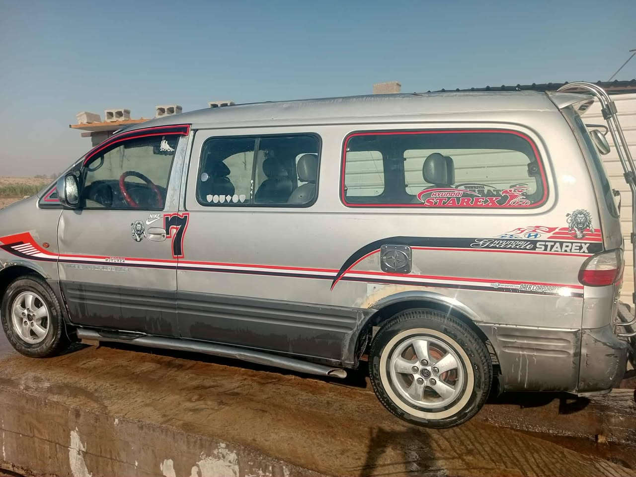 السلام عليكم سياره استاركس للبيع 2007 كير محرك واكسن مكفولات ابلاديه تخم تاير  جديد اربعتهن السياره ابلاديه مابيها صبغ  صدر جديد امامي
رقم بغداد انكليزي ابأسمي تحويل ثاني يوم خط وبحث جديد السعر 85 وبيها مجال قليل رقم ***********المكان بغداد المشاهده
