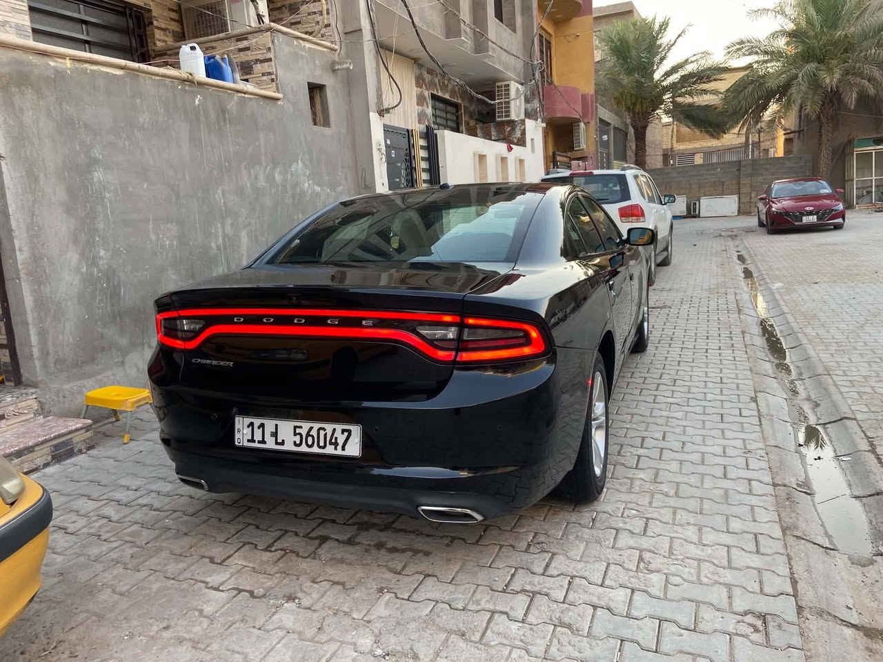 سلام عليكم 
 موديل 2022 اصل وارد أمريكي موصفات SXT عادي  خير من الله سياره كير مكينه تبريد ثلج تدفه كهربائي كله شغاله تخم تاير سبير منازل مال شركه ما مفتوح برغي بل مكينه و لكير حادث موجود بل صور بسمي سنويه جديد و هزه جديده سياره ما مشتغله خط ابد ماشيه 55ميل بيه بنيد مبدل مال شركه و جاملغ اماميات ثنينهم بيهم ربع بارد 
اربع أصابع من لغد و كفاله شواصي سعر 218 مكاني بغداد شعله رقم ***********  مراوس حسب القناعه
