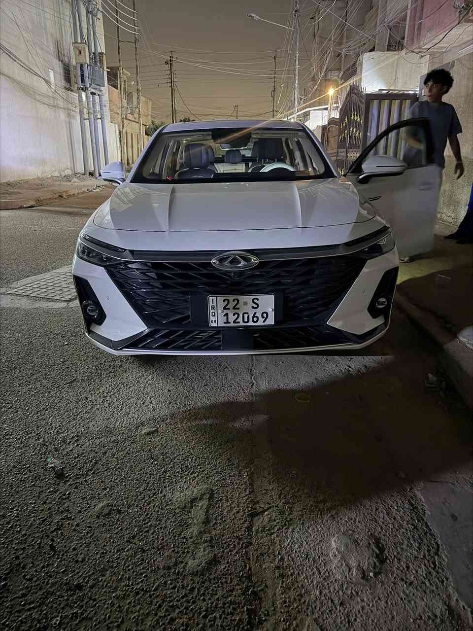السلام عليكم
اريزو 8
محرك 2000 اعلى فئة
السياره فول مواصفات حساسات رادار كامرات 360 
كشنات كهرباء كشنات تبريد الامامي
كشنات تدفئة الاربعة مقاعد
لايتات زينون ليزري بلوجكتر دوار 
لايت مستشعر للعلامات
اناره محيطيه متغيره عده حركات
ابل كار بلي اندرويد اوتو 
ويل 19 رياضي 
وهواي مواصفات بعد 
السياره بيه طخه بسيطه بقبق الصندوك مصلحه pdr 
السعر 33 مليون 
حي الاعلام رقم اربيل تحويل مباشر
***********
