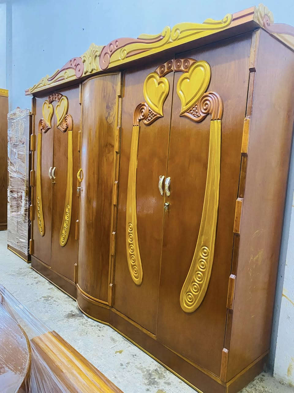 غرفة نوم مستخدمة صاج 5 باب شغل دنك درجة اولى شغل مرتب ظهر جرجوبة بسعر 650 الف
عنوان بعقوبة كاطون شارع ابو رباح مزاد ضي القمر 

***********
