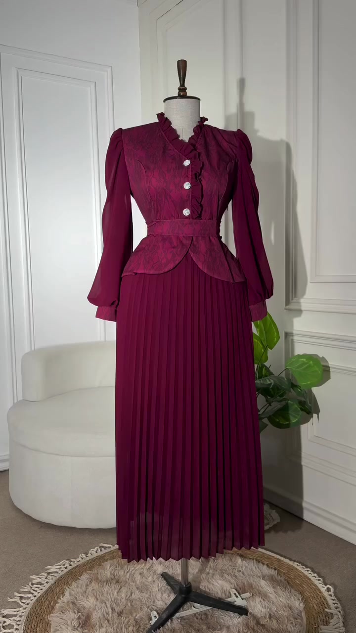 فستان العيد❤‍🩹
السعر 35 الف
خامة شيفون مبطن 
38-40-42-44-46
توصيل بصرة 5 محافظات 6


**إذا كنت صاحب هذا الإعلان وتريد حذفه لأي سبب، رجاءا أرسل رسالة إلى الدعم الفني**