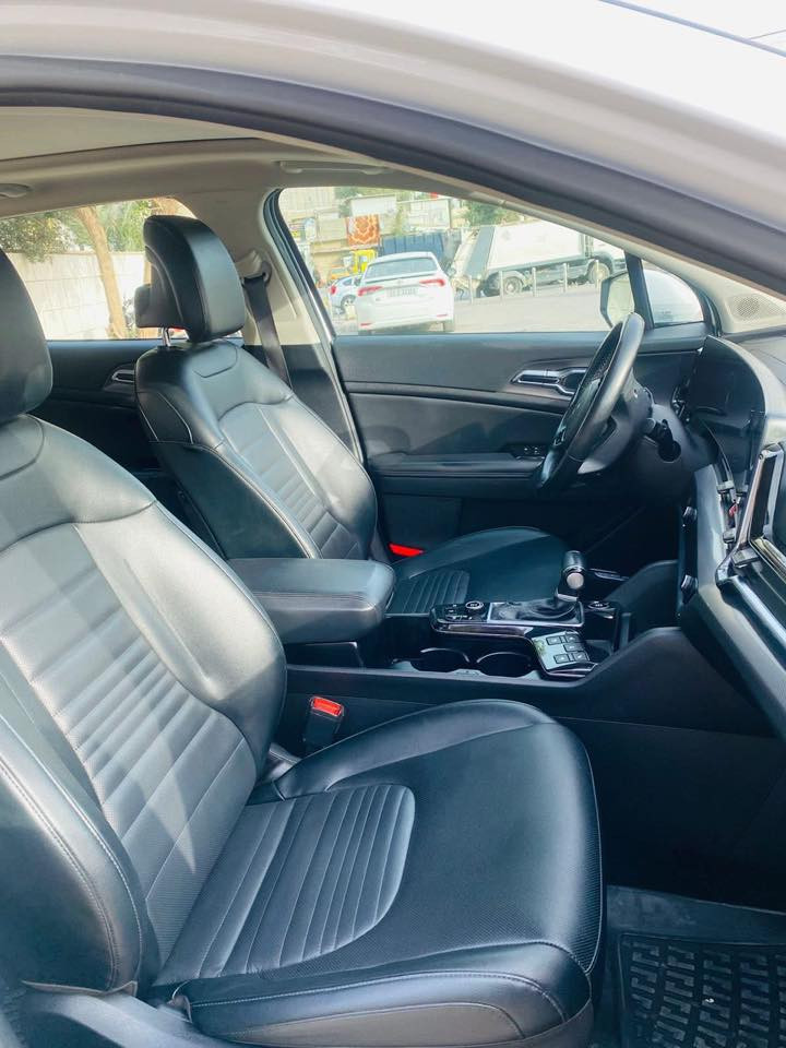 السلام عليكم

سبورتج برستيج اكس برو ابيض موديل 2023 4xاعلى فئه بلسبورتج

 (حادث خفيف وبصيط بدون ايرباك)

حجم لارج فئة 4X  اعلى المواصفات بيها فول من كل شي

5 كامرات 

مرقم بغداد تحويل ثاني يوم

سيارة جديده ماشيه ٥١ كم محرك ٢٥٠٠ 

بانوراما طگتين

كشنات جلد رياضي

جنطة گهرباء وتفتح من تقترب منها

بصمة ابواب وتشغيل وجنطة

فور ويل

تشغيل عن بعد

كراسي كهرباء

تدفئة كشنات تبريد كشنات

ستيرن تدفئة وجلد خياط

خزن كشن السايق ميموري

اشاير بالمري

كامره عند تشغيل الاشاره

 لايت اوتو

 اطفاء ذاتي

تبريد قطعتين 

 نزول منحدرات

مانع تزحلق

انظمة قيادة 

بلوجكترات

شاشة كبيره متصلة وشاشة تبريد متغيرة

عدادات ديجيتال

شحن موبايل امامي وبالكشنات الخلفيه

بل كار بلي واندرويد وكافة الخدمات

شحن وايرليس

انارة داخليه لمس

 لايت زينون لد امامي

بك لايت لد

حساسات خلفية امامية

رادارات جانبية اماميه خلفية

ويل كب حجم 19 

توقف ذاتي

هاند بريك دگمة

 وبعد بيها هواي مواصفات

السعر200$ وبيها مجال بسيط

العنوان بغداد حي اور 

رقم الهاتف ***********للتواصل فقط واتساب ممتواجد فيس
