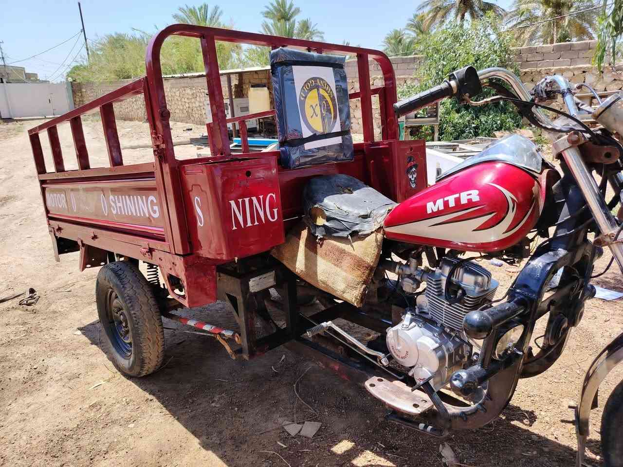 سلام عليكم ستوته MTRللبيع رقم أبيض وسنويه عضم عاج مكينه جديده 24 بيها لحيم بل درع جهة وحده فقط كهرباىيات كله شغال دبلات جدد  ترايك وين ماتريد سعرها مليون و٥٠ وبيها مجال  مكانها الديوانية. السنيه  رقم ***********

