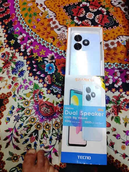 سلام عليكم موبايل للبيع مستعمل شهر  موبايل حيل نضيف رقم الموبايل ***********كورك
