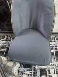 ميز طعام مرمر • ٣ كراسي • حي الجامعة