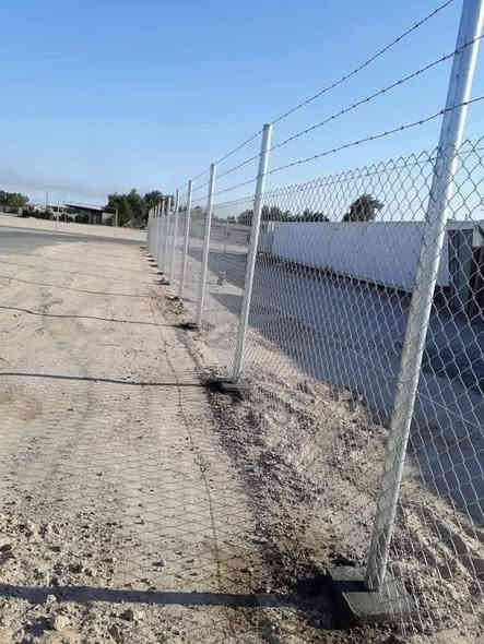 🚧 خبرة وجودة عالية في تنفيذ جميع أنواع الأسياج الحديدية والعشبية لتأمين المواقع ومنحها مظهرًا جماليًا رائعًا! 🌿🛡️
🔹 أنواع الأسياج التي نوفرها:
✔️ أسياج ＢＲＣ المتينة
✔️ الأسياج العشبية لإطلالة طبيعية وجذابة

🔹 خدماتنا تشمل تجهيز وتركيب الأسياج لـ:
🏡 المزارع
🌳 البساتين
🏞️ الحدائق العامة والخاصة
🏢 دوائر الدولة والمؤسسات

✨ لماذا نحن الأفضل؟
✅ جودة ممتازة
✅ أسعار منافسة
✅ تغطية شاملة لكل محافظات العراق
✅ فريق متخصص يقدم تركيب، صيانة، واستشارات فنية

📞 للتواصل والاستفسار اضغط على الزر أسفل المنشور أو اتصل عبر:

📱 واتساب:***********
