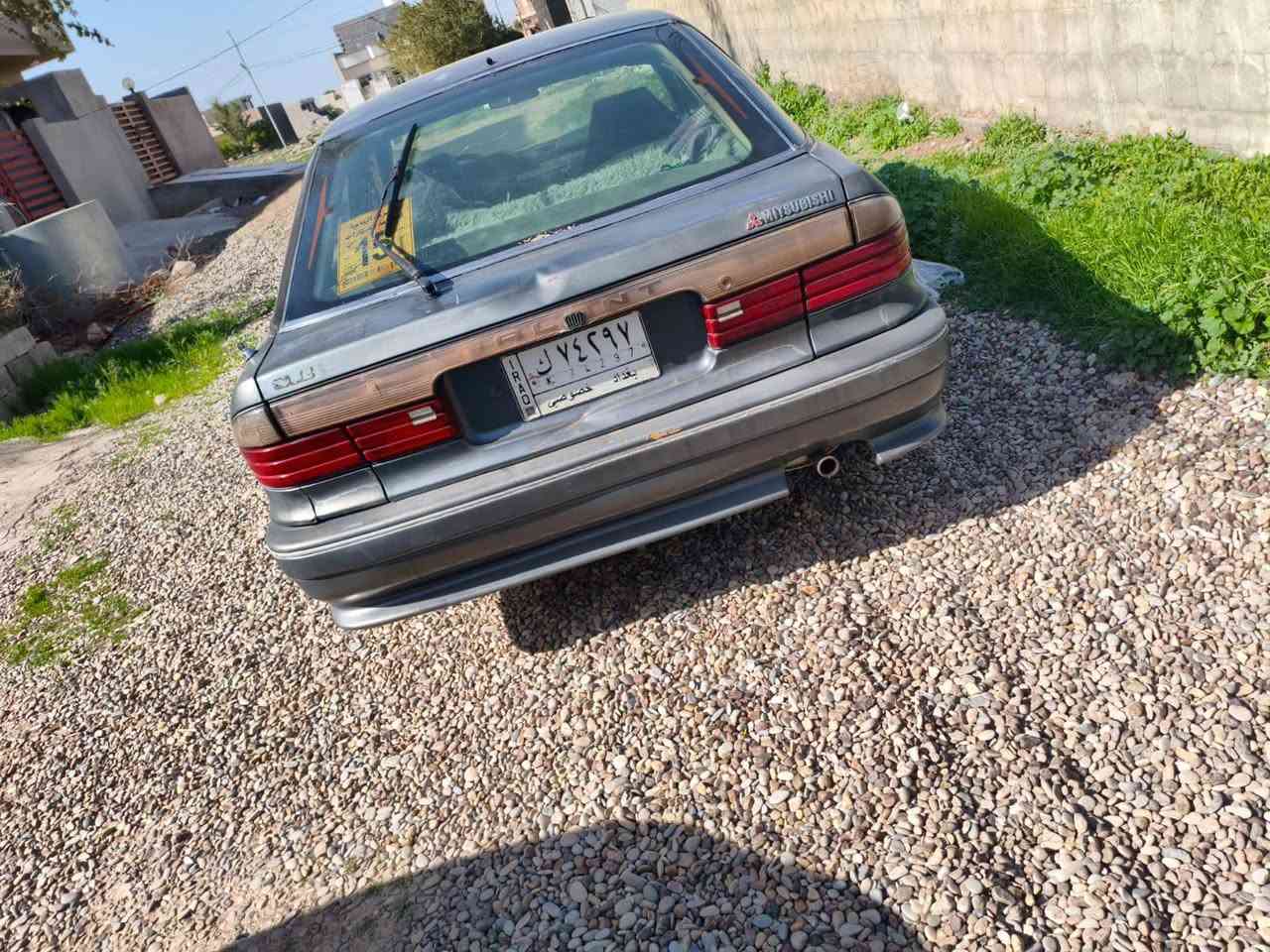 سلام عليكم للبيع مسبوشي كلنت اوتماتيك موديل ٨٩ رقم بغداد بسمي سعر ٤٢ بي مجال مكان ديالى خانقين  ***********
