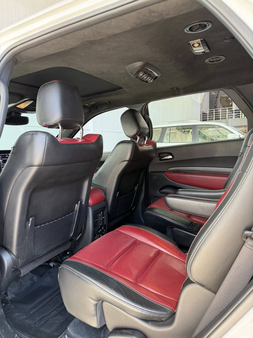 رقم السياره  دهوك
موقع السيارة :دهوك

موديل السيآرة: 2022

المسافة المقطوعة: 44.000 ميل اعلئ فئة ب RT 

دورنكو ( R/T 🔥الوحش ) فئه ( tow and go) 

مكفولة كفالة عامة من الدعامية إلى الدعامية

فول 1/1 مواصفات V8 HEMI 

            

فتحه سقف + سقف شامو 

 لكزوز موبار اصلي ابو النغمات

دسكات برمبو

دبل سويج بصمه بلادي

كت اس ار تي

بجم ليد زينون

رادار امامي 

حساسات امامي + خلفي

مانع تصادم

اوتو بارك

اوتو ستوب

 تحديد مسار

قياده ذاتيه

تحكمات ستيرن

اوامر صوتيه 

كشنات تدفئه +تبريد

كشنات احمر vib منفصل

كشن كهرباء

كشن جلد

ستيرن تدفئه

تحكم ستيرن كهرباء

جنطه كهرباء

سستم صوت harman/kardon

نضام اقتصادي ايكو

شفتات ستيرن

نضام سبورت

نضام تراك

دفع رباعي 

انضمة وضعيات قياده

..السعر 39500$...***********اتصال على الرقم واتساب

وباقي المواصفات
