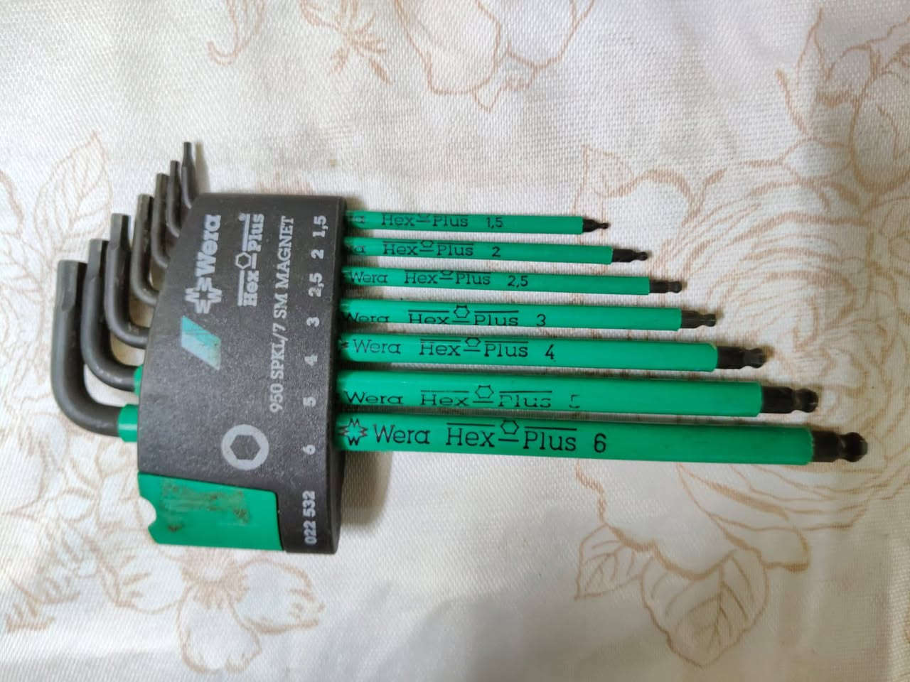 النكيات للبيع رقم الواتساب ***********
