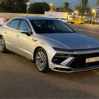 Sonata hybrid 2025 السلام عليكم  سوناتا هايبرد ٢٠٢٥  مواصفات Sel مكينة...