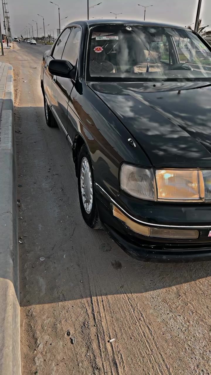 يع تويوتا كراون 1995 (بطّة)
• فصل 95
 • تحويل رقم بصرة
 • كفالة من الحادث والضربة والكص
 • كفاله من نقل الجثة
 • مكينة وكير كفالة
 • مبدل جامة أمامية
 • مبدل صدر أمامي كامل
 • باقي الحداد خلفي مامبدل
 • السيارة بحالة جيدة وتجي تفحص بنفسك
 • السعر: 54 قابل للنقص حسب الفحص
رقمي *********** 
📍الموقع: البصرة
الجاد يتفضل يفحص والسيارة على الشرط، وأي ملاحظة تنزل من السعر بوليش عام للسياره
