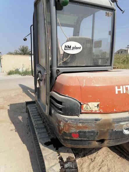 السلام عليكم للبيع حفاره حجم ٥٠ موديل ٢٠١٣ رقم سلمانية تريد تحويل تريد وكاله مكفولة وجاهزه للشغل زناجيل جديده السعر المطلوب ١٨٠ وبيها مجال بسيط للاستفسار *********** /***********
