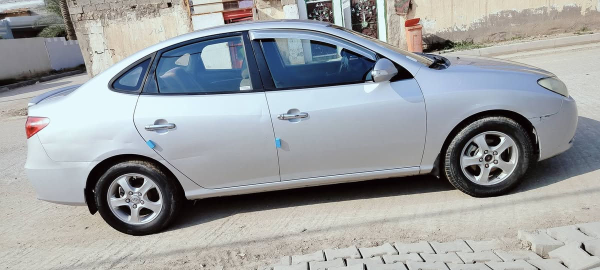 للبيع الانترا 2011 كفاله عامة
السعر 110 

***********
