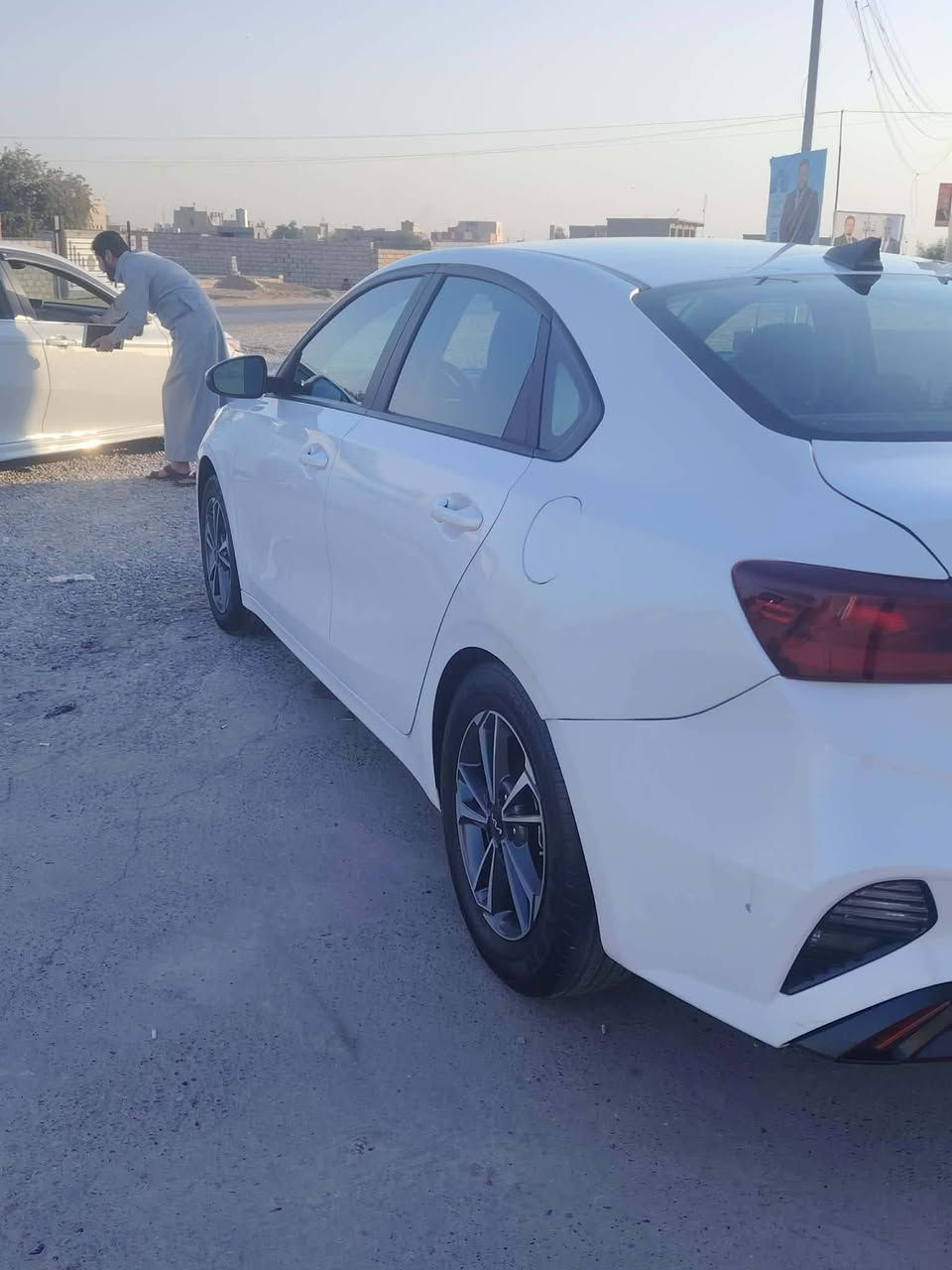 كيا فورتي حره منفيس موديل 2023 كيرمحرك شرط الضرر قطعتين قبق صندوك وجاملغ خلفي سياره جاهزه مواصفاتها نص 
بيع سريع 
اتصل وبيك خير ودلل

***********
