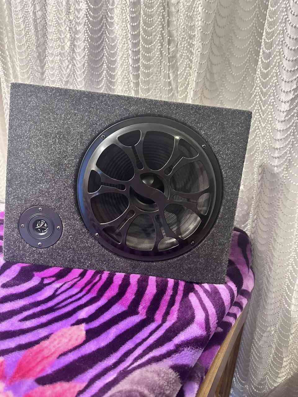 دمتم للبيع السعر 125 الف وبي مجال حك الجيه دمام جديد ممشتغل ولا مره
***********
