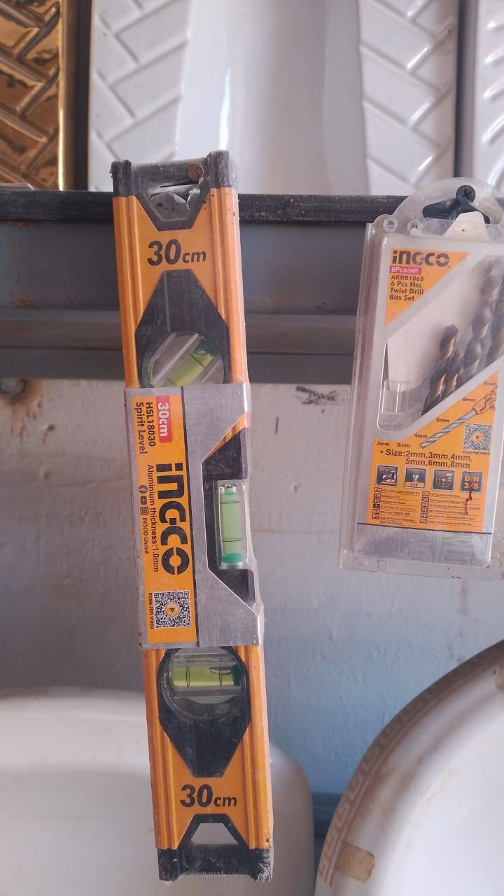 السلام عليكم 
مواد للبيع إنشائية ب سعر الجمله 
ب12 مليون وعليهن خصم 
احسبهن ب9ملاين يعني خصم 3ملاين 
مكاني الديوانية الحمزه الشرقي 
وهاذا رقمي الي حاب يشتريهن 
***********
