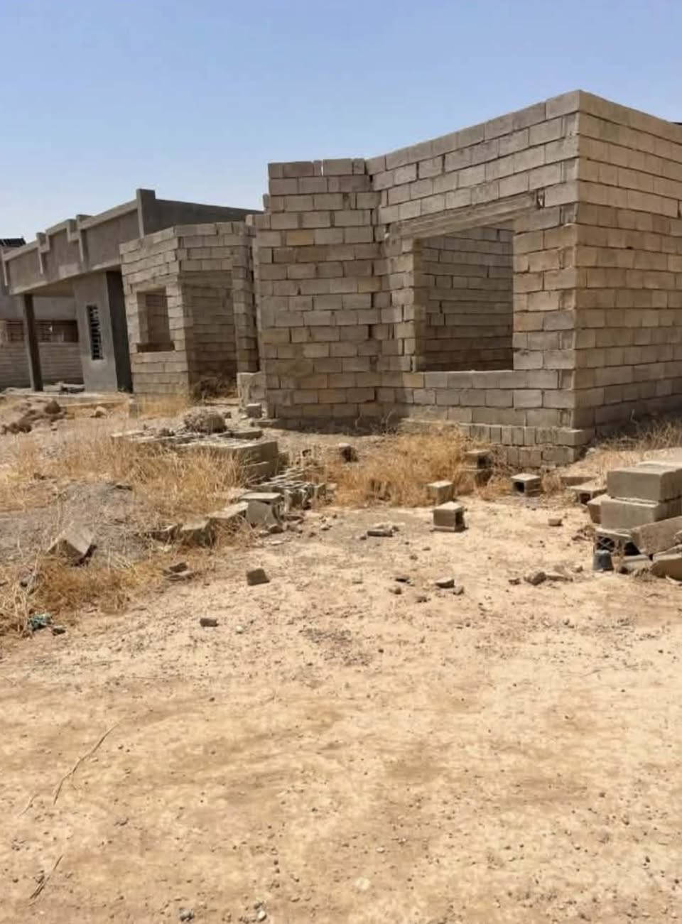 السلام عليكم 
هيكل للبيع مساحة القطعه 450م البناء 170م مكانه خلف معمل سلوان مقابل جبار الدابي موقع ركن السعر 10


**إذا كنت صاحب هذا الإعلان وتريد حذفه لأي سبب، رجاءا أرسل رسالة إلى الدعم الفني**