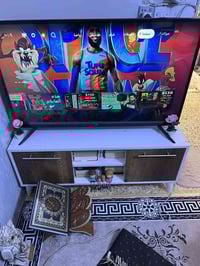 تلفزيون • للبيع