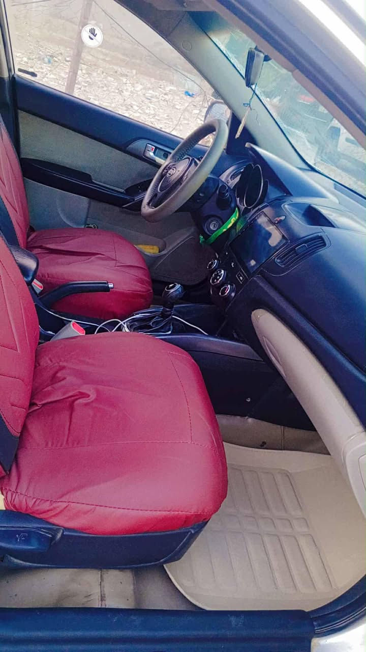 سيراتو 12 
ابيعك احزام( اثر جراد)
مكفوله عيب شرعي واصوليات
سيارة مال جنئي جاهزه للاخير 
السنويه جديد رقم انگليزي
سيارة بااسمي شرط مداور ثاني يوم

السعر 90 مجال جدا قليل وبيك خير وتدلل مستعجل علبيع 
اتصال او واتساب ***********
