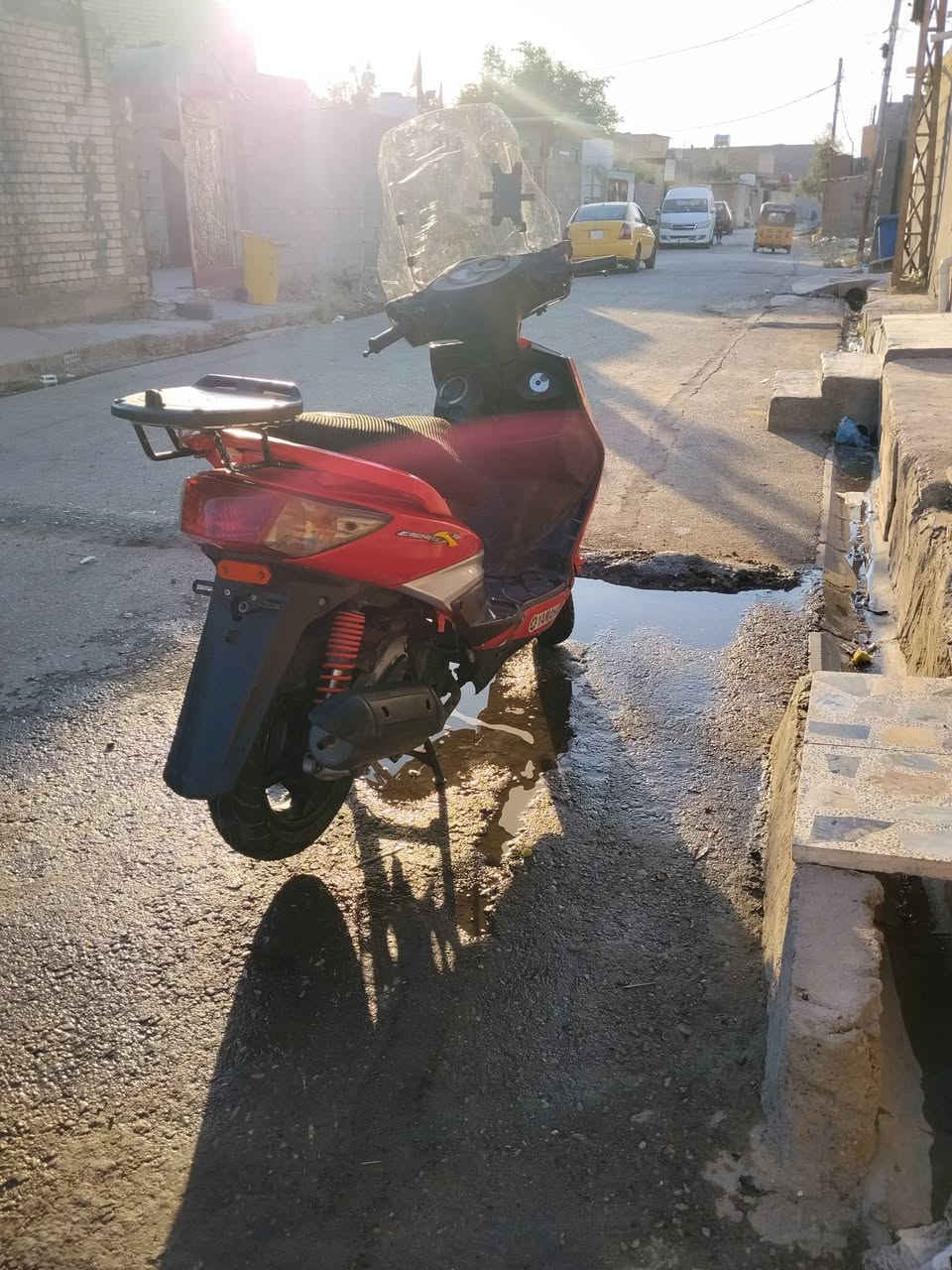 سلام عليكم /للبيع سكنس فحل نوزل 
الدراجة مكفولة كهربائياتهة كلهة شغالة و كاملة دراجة تشتغل 
 سلف هندر /اوراق الدراجة موجودة 
مكان بغداد المعامل العماري
سعر الدراجة 800 وبيهة مجال للطيبين
للستفسار رقمي***********
