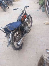 دراجه كلك مكفووله موديل ٢٠ مامفتوحه بيهه خيط بدايه ب٢٥٠ وبيهاا مجال 07...