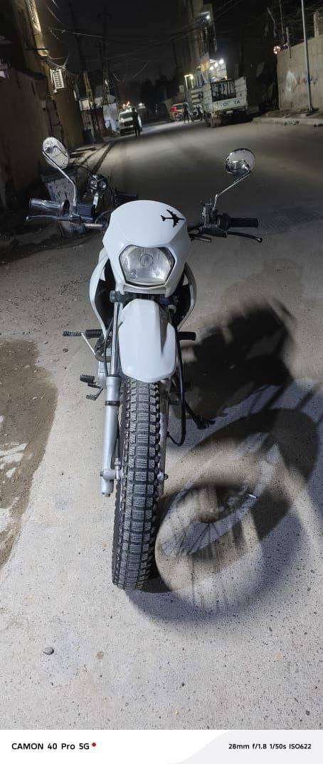 سلام عليكم قفاز ياباني للبيع مكاني بغداد الشعب رقمي ***********
