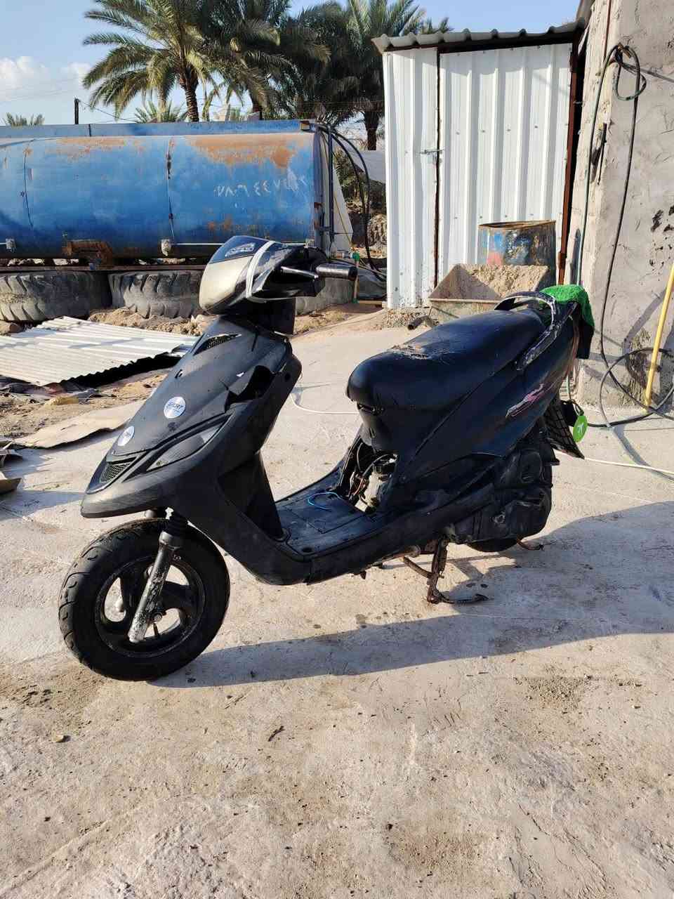 السلام عليكم دراجه للبيع ماكس مضلع درجه تخبل ماناقصها اي شي بس شغلات بسيطه متكلف السعر 300 وبيها مجال للطيبين العنوان حله شارع 80 مال النجف مامتواجد ع فيس هاذا رقمي ***********
