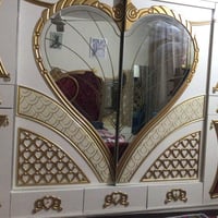 غرفه تركي 10 قطع نضيفه اي ضرر مابيه السعر خاص العنوان بغداد العبيدي 07...