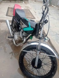 بابل • كلك 300 • موتوسيكل