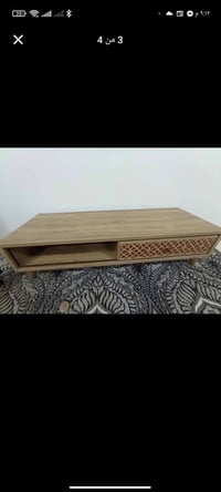 ميز تلفزيون • يشبه الجديد • النجف