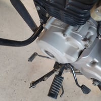 دراجه بوكسر للبيع مرقم بغداد كامل بأسمي الدراجه كدامكم ممغسوله بترابهه...