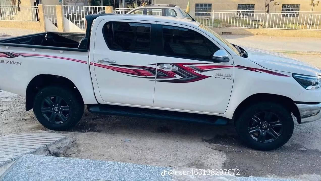 للبيع ومراوس فورويل 2023 كويتي بصمه كير رقم مثنى تحويل سياره جاهزه ماشي 70 السعر 260 وبيه مجال ...***********
