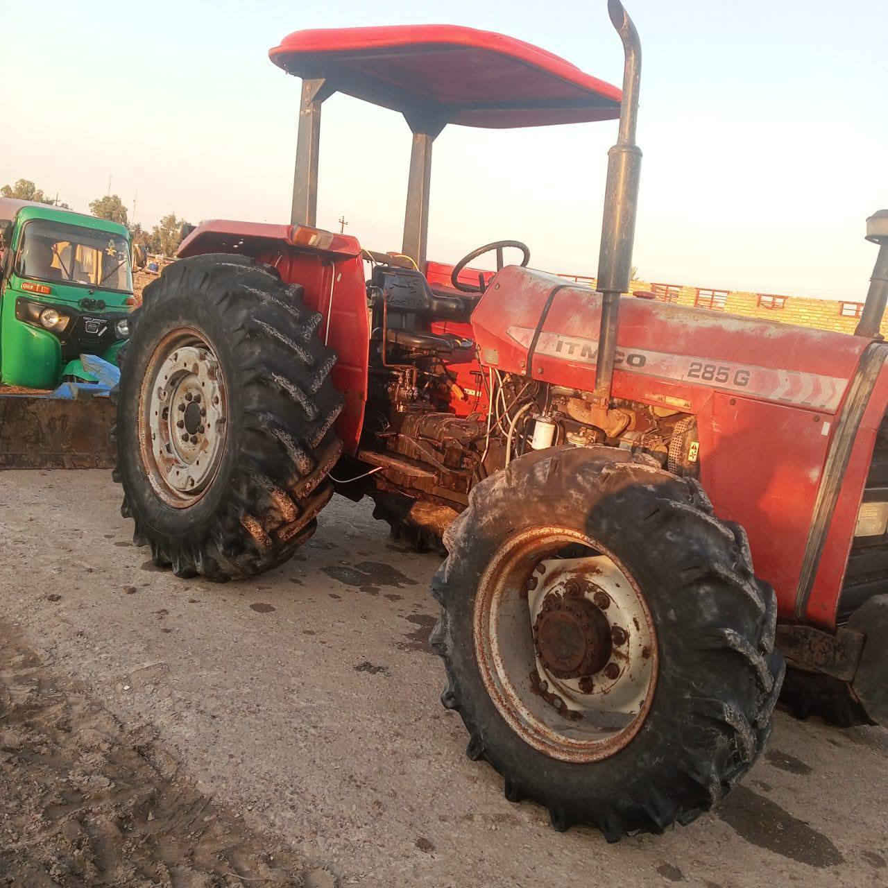 السلام عليكم مكينه ايرانيه موديل ٢٠١٤ مع المعدات للبيع ملاحضه المكينه مجفته شرط لا بخار ولا تنقيص
رقم وسنويه سليمانيه 
مكان المكينه بغداد 
للاستفسار اتصل على رقم الهاتف 
***********
***********
