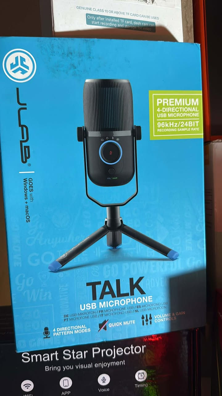 سلام عليكم 

📢 للبيع مايكروفون احترافي JLab Talk USB

🎤 مايكروفون أصلي من شركة JLab موديل Talk
نظيف جداً وحالته ممتازة، استخدام خفيف.

🔹 تسجيل احترافي بدقة 96kHz / 24bit
🔹 4 أنماط تسجيل (Cardioid / Stereo / Omnidirectional / Bidirectional)
🔹 زر كتم سريع (Mute)
🔹 تحكم بالصوت والجين
🔹 يشتغل مباشرة USB بدون كارت صوت
🔹 متوافق مع Windows و macOS
🔹 مناسب للبث المباشر، اليوتيوب، البودكاست، التسجيل الصوتي والألعاب

📦 مع الكرتون والقاعدة الأصلية

💰 السعر: ( 50 الف دينار عراقي )


**إذا كنت صاحب هذا الإعلان وتريد حذفه لأي سبب، رجاءا أرسل رسالة إلى الدعم الفني**