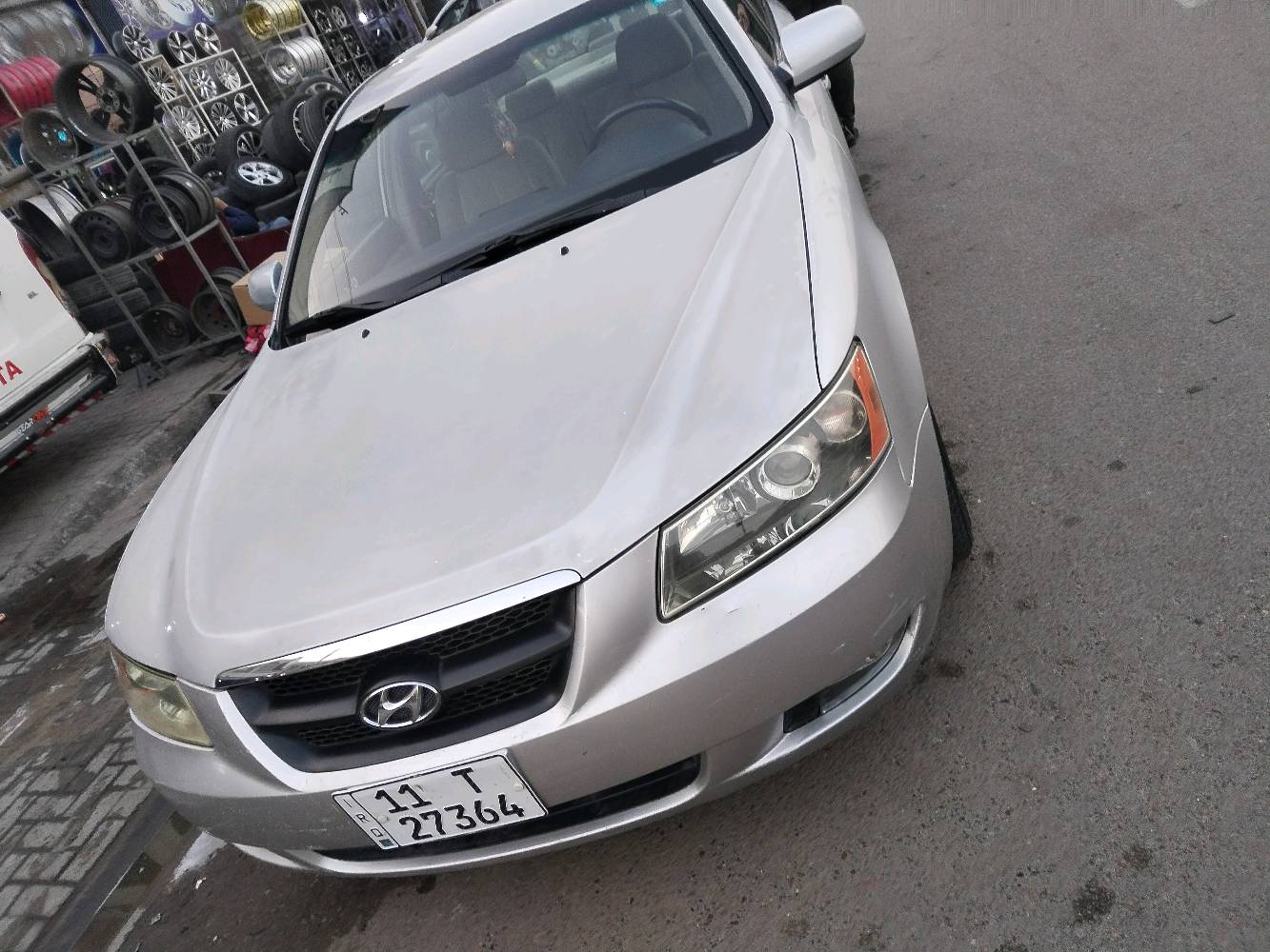 السلام عليكم ✋
SONATAللبيع🚗.....
موديل 2006....... 
وارد امريكي 🇺🇸.......
رقم بغداد دولي بسمي......
مكينه وكير مكفولات.....
3300 V6🚀.......
تحكم ستيرن......
مقاعد قماش........
دبل صالنصه.......
سبير دولي زيرو......
سيارة كلين.....
بس بيه صبغ حزام أثر جراد.......
شاشه اندرويد.....
تبريد ثلج ❄️........
عداد سرعة 260🚀.......
دوسة مختومه من SONATA....
ويل كب اصلي........
صالنصه كروم..........
دشبول جلد.......
سيارة جاهزة......
💰السعر 93 وبيه مجال بسيط.....
📍مكان بغداد حي العامل شارع ٧ نيسان
☎️رقم الهاتف *********** واتس✅
