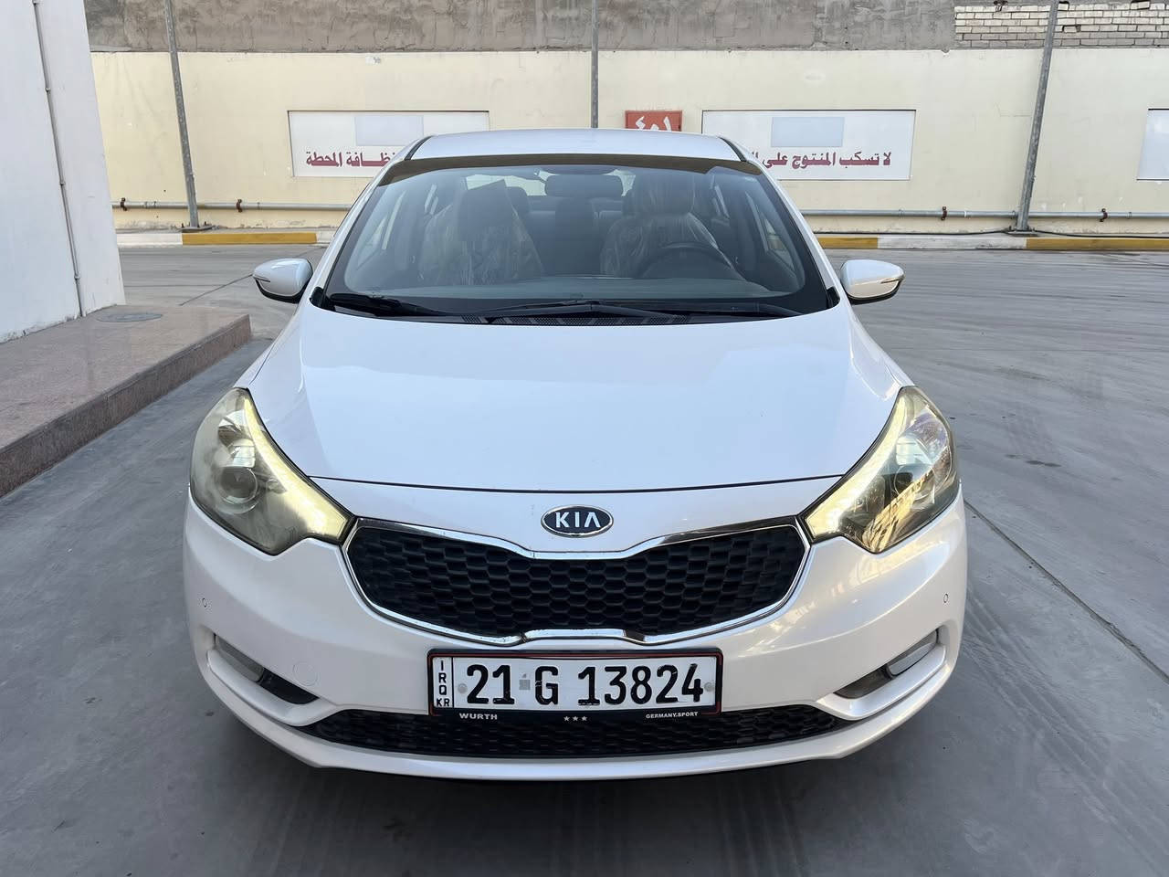 السلام عليكم ......
(( للبيع فقط للبيع فقط اقره المنشور قبل لتخابر واني حاضر  لان كلشي موضح بالصور وبالاعلان ))

(( سيراتو خليجي 13 شكل موديل 2014 مكفوله كفاله عامه جديده بمعنى الكلمه  رقم سليمانيه الدولي الجديد بسعر مناسب جدآ 113 ورقه فقط))

السياره رقم سليمانيه  الجديد السنويه جديده لغايه الهزه جديده الوكاله والتحويل مضمون 100‎%‎ السياره مرقمه وجاهزه من كل النواحي ........

لون ابيض صدفي كلش حلوه السنويه جديده والهزه جديده  ......
مواصفاته :-
محرك 1600 بلادي / كاميرا خلفيه دواره / قطعتين تبريد / شفتات بالستيرن / لدات اماميه / لدات خلفيه / حساسات خلفيه بلاديه / ويل كب بلادي /لايتات زنون / نظام ايكو لتقليل وقود السياره /ABS /تبريد ثلج /داخل السياره جديد /تخم تاير جديد /تحكم استيرن جهتين/ گير اوتماتيك وعادي.
السياره  جاهزه مابيه اي نقص.....

السياره موجوده بغداد– المشتل–شارع المطبگ ......

رقم الموبايل

***********

***********  

السعر 113 ورقه مناسبه جدآ .......

اخوان الشراي يخابر مموجود بالخاص اي استفسار اتصل وتدلل .....
تعليقك يعكس اخلاقك .
