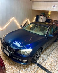 بي ام دبليو F02. 740 Lİ موديل2013 سلام عليكم   السيارة N55 نوزل قصير ا...