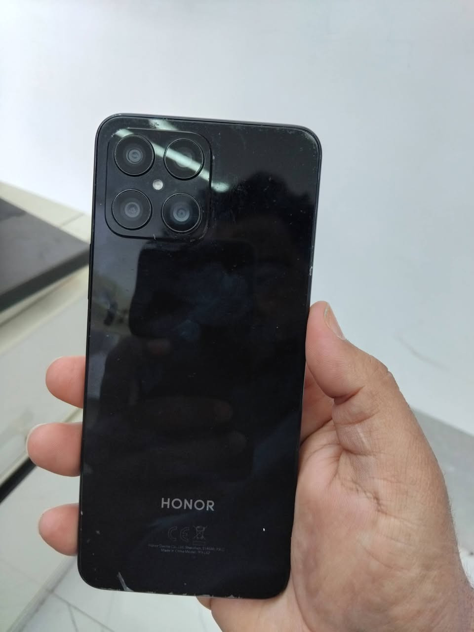 هونرX8
ذاكره 128
مبدل ظهر 
مبدل شريط الخط مال اتصال
بي لاصق شاشه وغلاف 
سعر ٧٥ 
***********
مكتب المها للموبايل 
المضيق مقابل جامع 🕌 الخضر والياس
