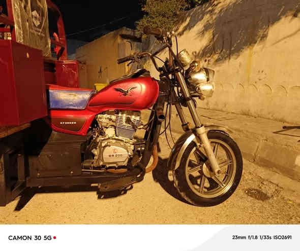 ستوته للبيع رقم وسنويه اسليمانيه ركبه شرط ستوته مكفوله من لحيم ولخياس تواير جدد نكره سلف تشتغل ستوته جاهزه سعر 1350بي مجال لشراي مكان ستوته ديالى جلولاء ***********
