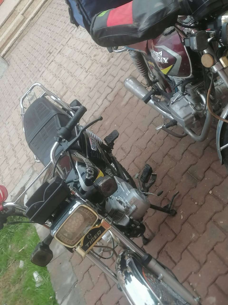 سلام عليكم اخوان ماطورللبيع موديل 23رقم كركوك نضيف حيل


**إذا كنت صاحب هذا الإعلان وتريد حذفه لأي سبب، رجاءا أرسل رسالة إلى الدعم الفني**