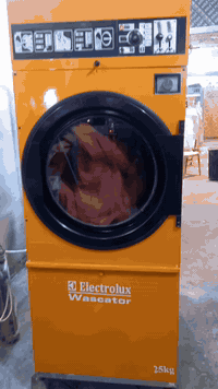 مجفف سويدي حجم ٢٥ كيلو نظيف جدا جدا الاستفسار مراسله الصفحه او الاتصال...