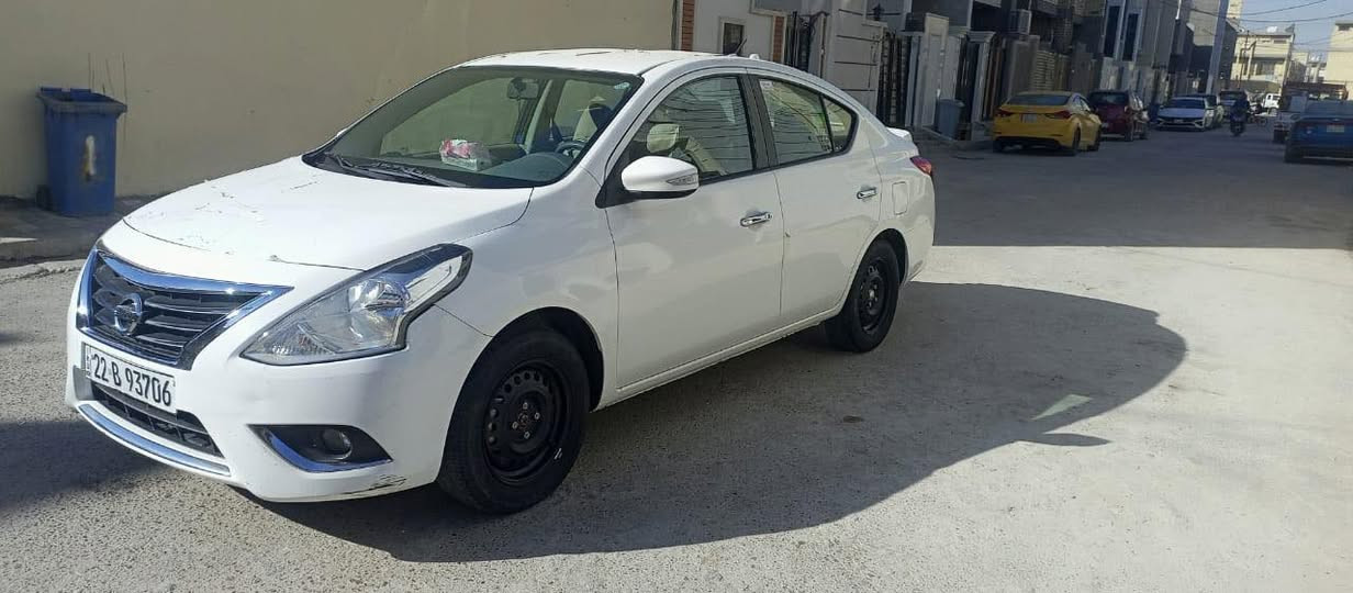 سلام عليكم نيسان صني موديل2024مكفوله كفاله عامه ماشيه 60الف قابله لزياده مكانه النعيريه  قرب مجمع الزهور سياره نضيفه كلش مال بيت  السعر 120وبيه مجال لشراي رقم تلفون ***********
