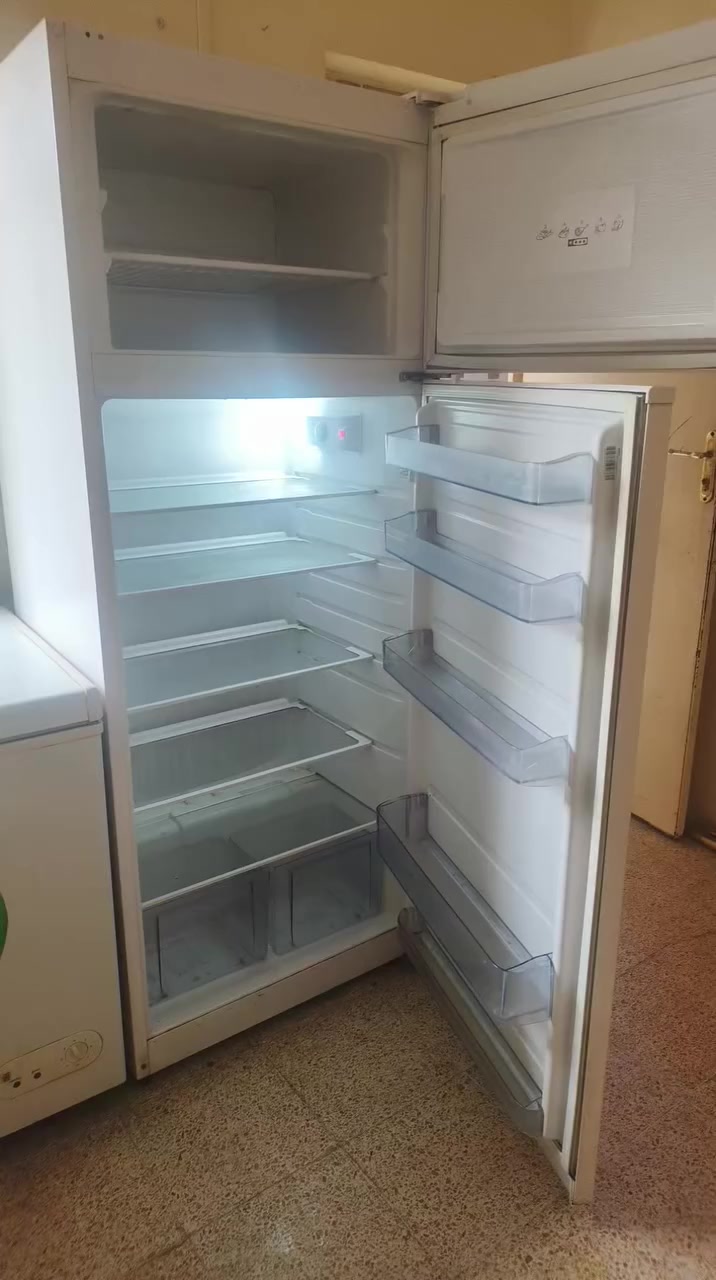 ثلاجه السعر ميتين وخمسين


**إذا كنت صاحب هذا الإعلان وتريد حذفه لأي سبب، رجاءا أرسل رسالة إلى الدعم الفني**