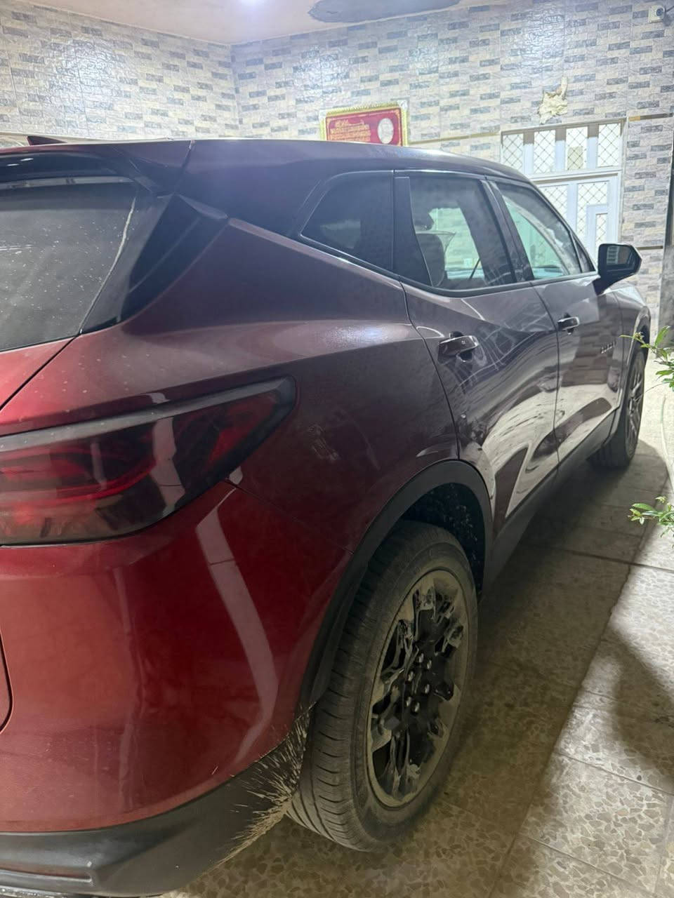 بليزر 2023
• الوارد: أمريكي.
• المحرك: 4 سلندر تيربو.
• المواصفات: بدون مواصفات (ستاندرد).
• المسافة المقطوعة: 52,000 ميل.
• الحالة: حادث السيارة كما موضح في تقرير السونار.*********** سعر 175 وبيها مجال
