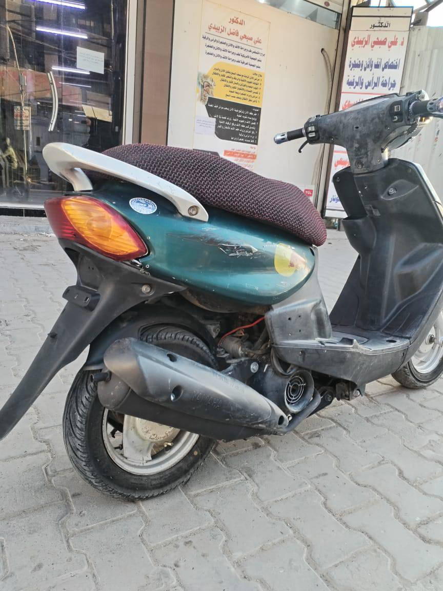 سلام عليكم دراجه قجمه السرعه 120 دراجه ياباني خير من الله تايرات جدد مكينه خرسه وناعمه سلف وهندر كهربايات كلها شغاله قفل جنطه شغال قفل ستيرن شغال بريكات شغاله بل مكان  كفرات كلش حلوه لا مشخطه ولا مضربه كيلو متر عداد سرعه شغال دهن موتل كل 20يوم ابدله السعر 450 وبيها مجال شي بسيط حك الجيه الرقم *********** العنوان بغداد الحريه
