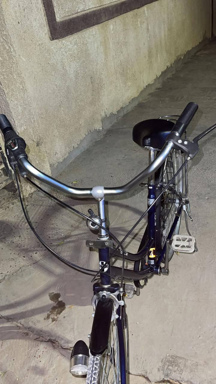 بناتي حجم 27 مال حاويه
لون مميز
كير وحساس 
مناقصه شي بس سيم كير وسيم بريك خلفي ثنينهن بلف والويل الخلفي يرادله سيامه
 
سعر 85 المكان غزاليه
خاص موجود و واتساب هم ***********
